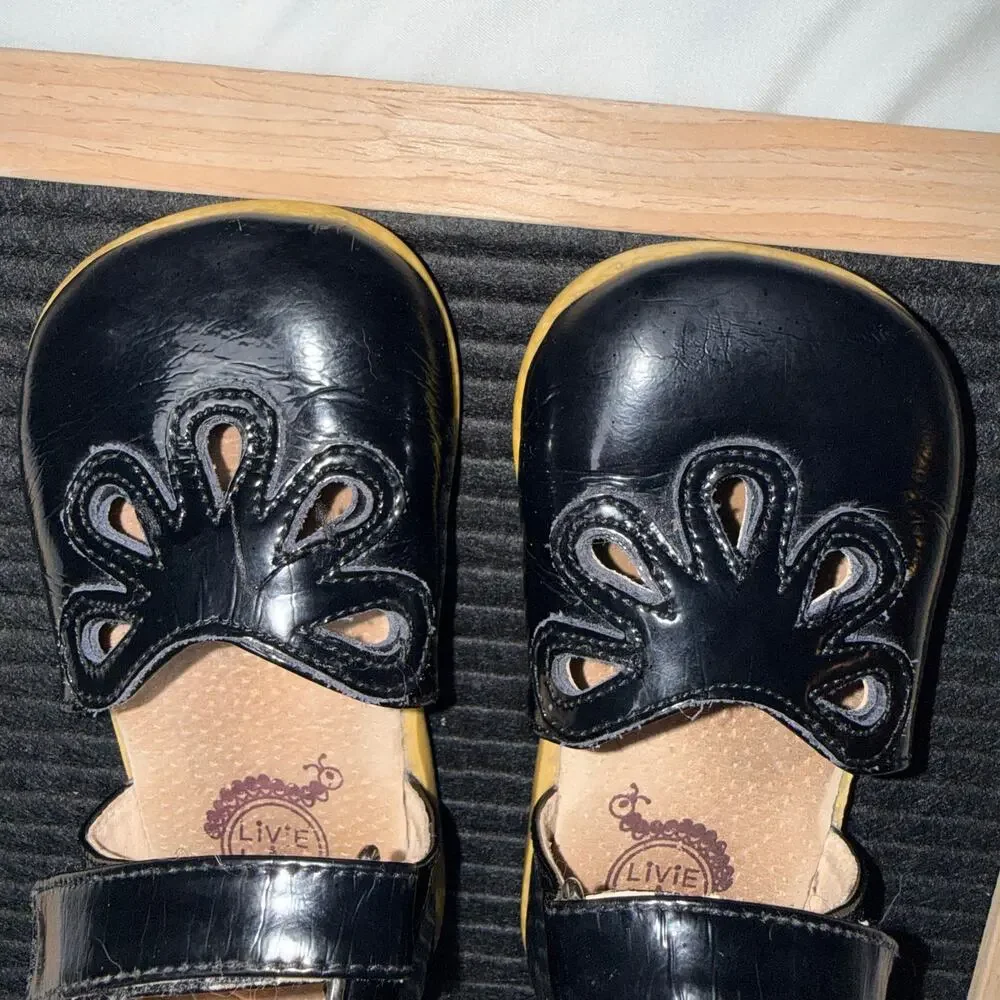 Livie and Luca black petal shoes 8C
